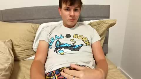 Snapshot of michaeltwinkboy chatting on July 6, 2026, 4:09 am michaeltwinkboy online show from July 6, 2026, 4:09 am