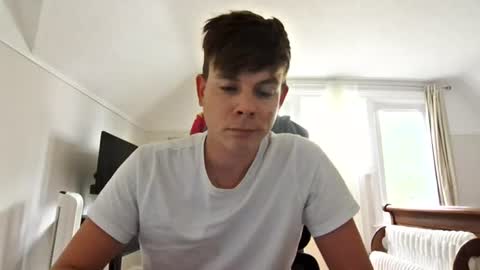 Snapshot of michaeltwinkboy chatting on August 6, 2026, 7:49 pm michaeltwinkboy online show from August 6, 2026, 7:49 pm