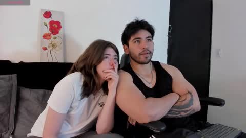 MichelandChris online show from December 1, 2025, 1:49 pm