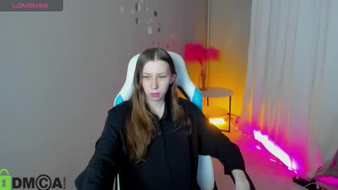 michele_mack online show from December 25, 2024, 2:57 am