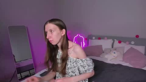 michele_mack online show from March 7, 2025, 3:08 am