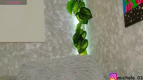 melannie   follow my new page online show from November 29, 2025, 10:35 pm