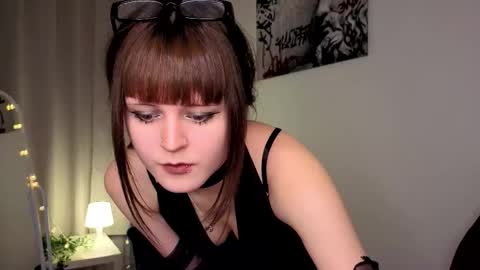 Michele online show from February 28, 2026, 1:45 pm