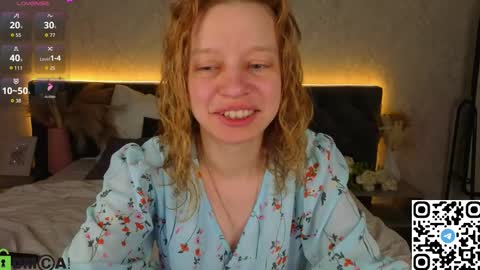 michelle_blond online show from April 1, 2026, 1:41 pm