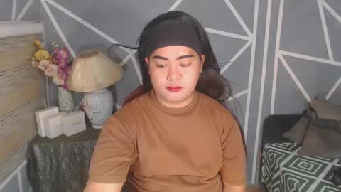 Michelle online show from December 13, 2024, 2:16 pm