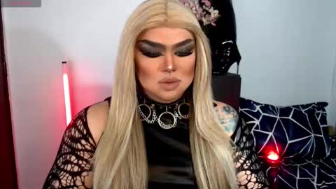 Michelle online show from November 12, 2025, 4:18 pm