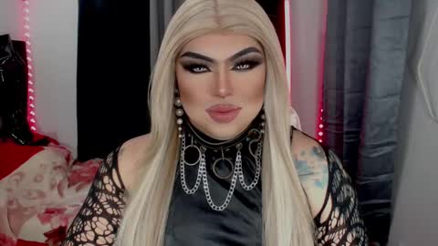 Michelle online show from December 15, 2025, 1:10 am