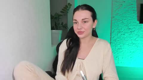 Michellee online show from January 16, 2026, 2:43 pm