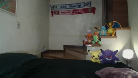 Snapshot of michimichxoxo chatting on March 9, 2025, 6:17 am Michelle G online show from March 9, 2025, 6:17 am