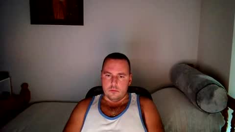 micic3 online show from June 18, 2026, 12:11 am