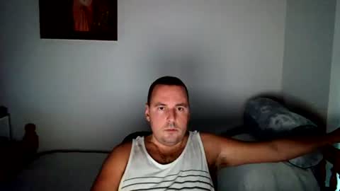 micic3 online show from July 19, 2026, 12:58 am