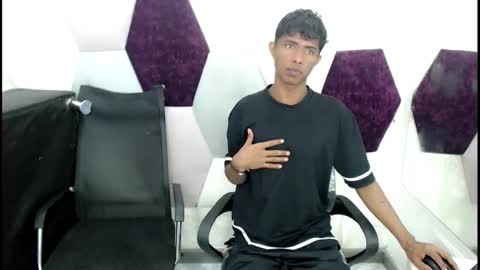 Mick storm online show from November 18, 2025, 6:56 pm