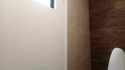 mickeey6 online show from February 20, 2026, 6:08 pm