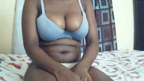 Snapshot of mickeymishy chatting on June 16, 2026, 7:55 am mickeymishy online show from June 16, 2026, 7:55 am