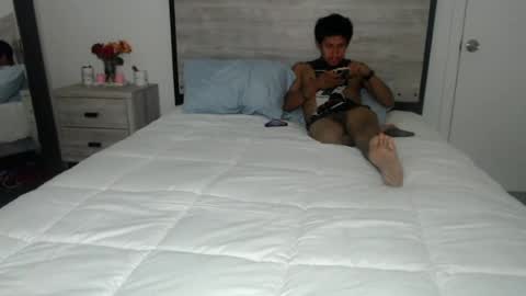 Snapshot of mickeynhayzel chatting on May 5, 2026, 11:29 am mickeynhayzel online show from May 5, 2026, 11:29 am