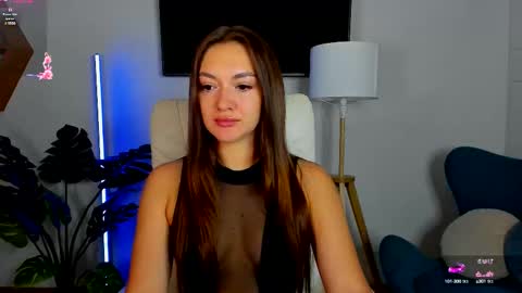 micky___love online show from October 2, 2025, 6:37 pm