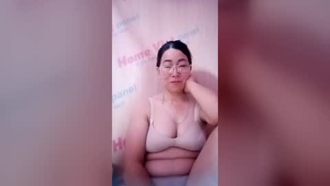 Snapshot of mickye00 chatting on July 3, 2026, 7:42 pm Miky online show from July 3, 2026, 7:42 pm