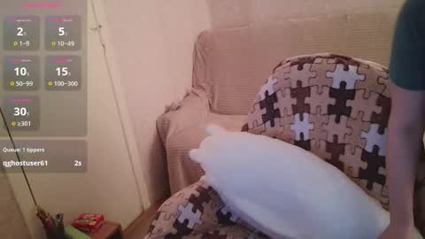 Snapshot of mickywood chatting on February 7, 2026, 8:51 am Micky online show from February 7, 2026, 8:51 am