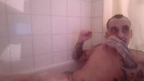 middle123456783939 online show from January 12, 2026, 3:23 am