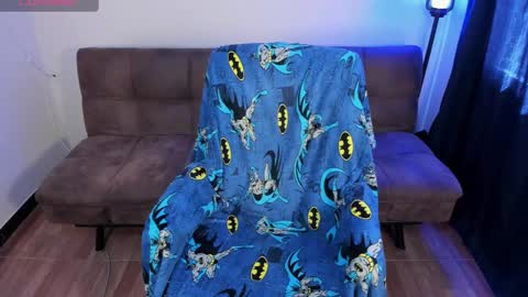 Blue online show from January 13, 2025, 3:04 pm