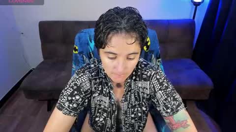 Blue online show from February 12, 2025, 3:18 am