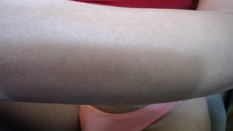 selena online show from November 5, 2025, 7:30 am