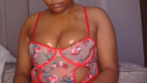 Kelly online show from April 21, 2026, 2:12 pm