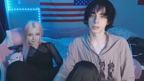 Kai and Angel online show from February 5, 2026, 7:29 pm