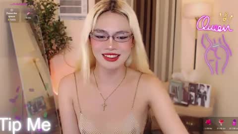 Snapshot of midnight_muse_18 chatting on June 18, 2026, 10:03 pm Marie Antoinette online show from June 18, 2026, 10:03 pm