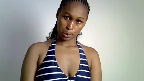 midnight_nia online show from June 5, 2026, 8:53 am