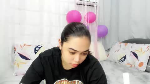 Bunny 3 online show from October 16, 2025, 1:12 pm