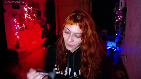 Pola  INDEPENDENT MODEL online show from February 15, 2026, 2:19 am