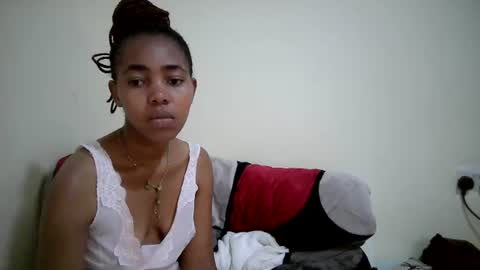 Snapshot of midnightnala chatting on June 19, 2026, 8:23 pm Nala online show from June 19, 2026, 8:23 pm