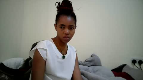 Snapshot of midnightnala chatting on June 28, 2026, 5:24 am Nala online show from June 28, 2026, 5:24 am
