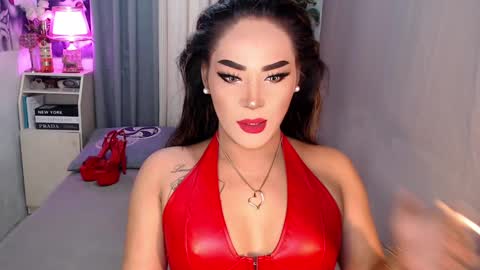 Snapshot of midnightraven27 chatting on January 4, 2025, 5:05 pm Dont forget to follow online show from January 4, 2025, 5:05 pm