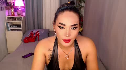 Snapshot of midnightraven27 chatting on January 6, 2025, 9:11 pm Dont forget to follow online show from January 6, 2025, 9:11 pm