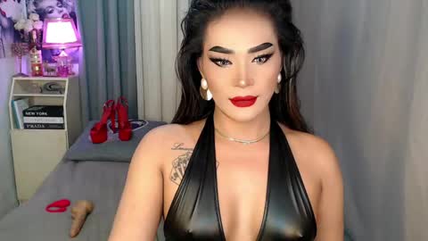 Snapshot of midnightraven27 chatting on February 17, 2025, 9:30 pm Dont forget to follow online show from February 17, 2025, 9:30 pm