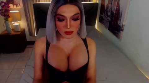 KATE online show from October 5, 2025, 6:23 am