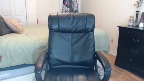 MidsummerNightsDream online show from March 11, 2025, 7:25 pm