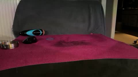 mies35 online show from March 2, 2025, 2:08 am