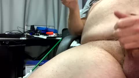 miggie001 online show from January 28, 2025, 2:53 pm