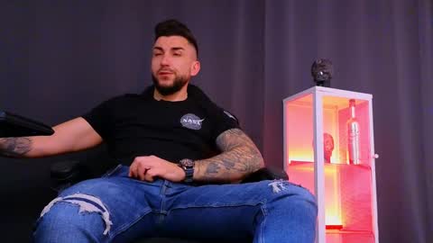 MightyAaron online show from February 9, 2025, 3:53 am