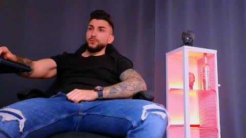 MightyAaron online show from February 10, 2025, 10:31 am