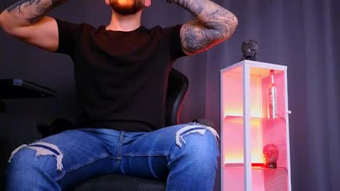 MightyAaron online show from February 11, 2025, 11:54 am