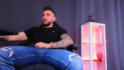 MightyAaron online show from February 23, 2025, 10:17 am