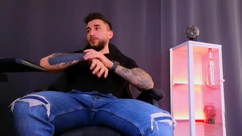 MightyAaron online show from March 4, 2025, 8:46 am