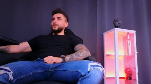 MightyAaron online show from March 7, 2025, 6:43 pm