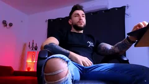 MightyAaron online show from January 12, 2026, 5:23 am