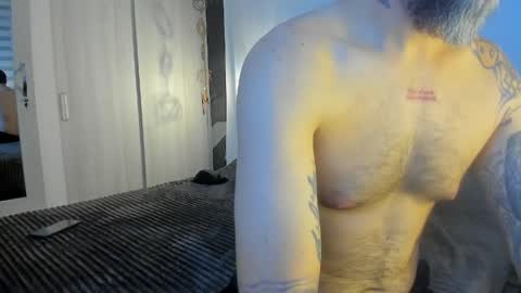 Snapshot of miguel_angeel_ chatting on June 9, 2026, 2:12 am Miguel Angel online show from June 9, 2026, 2:12 am
