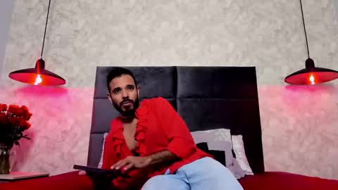 miguelsanfrancisco online show from September 18, 2025, 3:47 pm